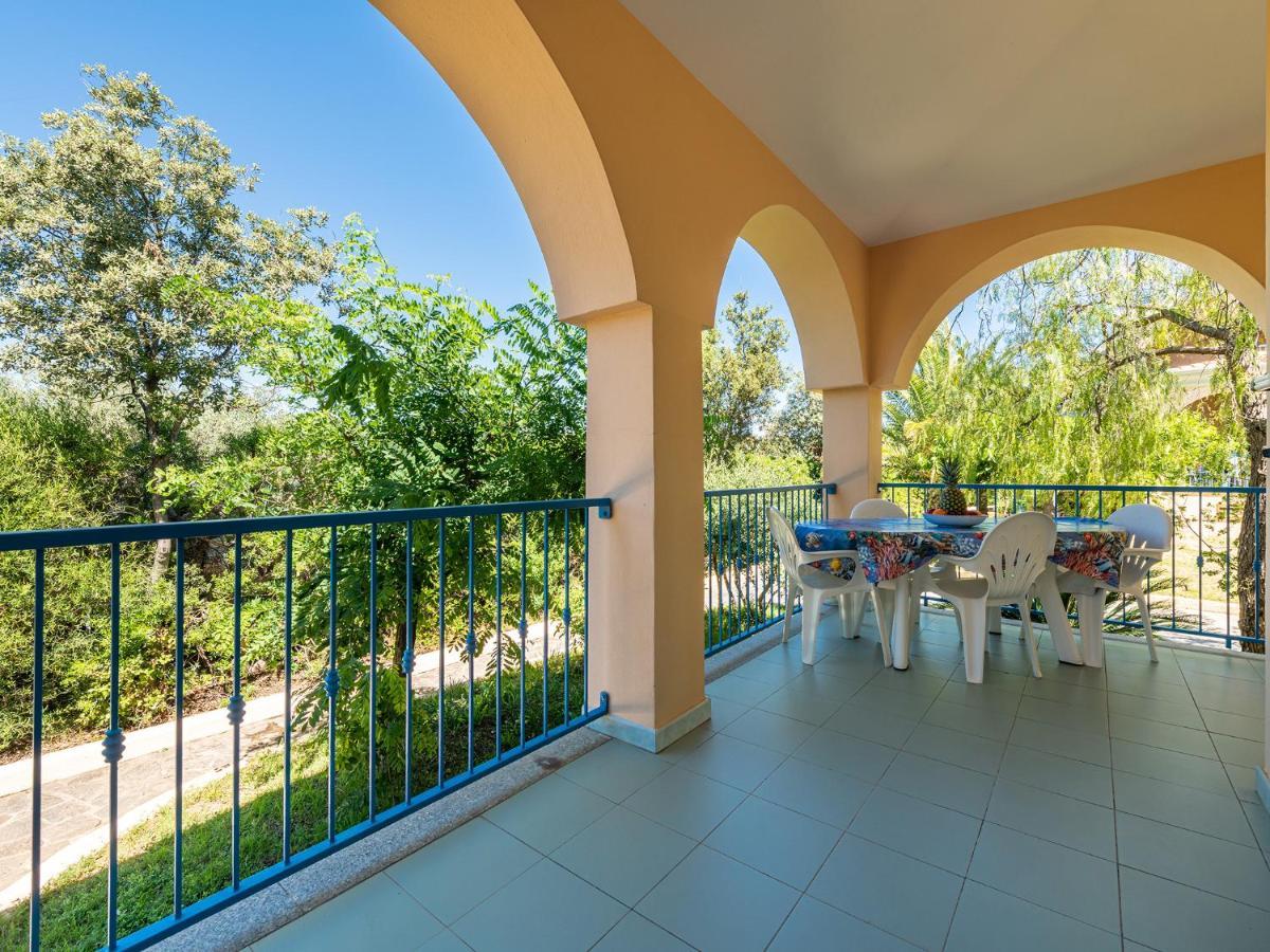 Mare Azzurro Aparthotel Cardedu Bagian luar foto